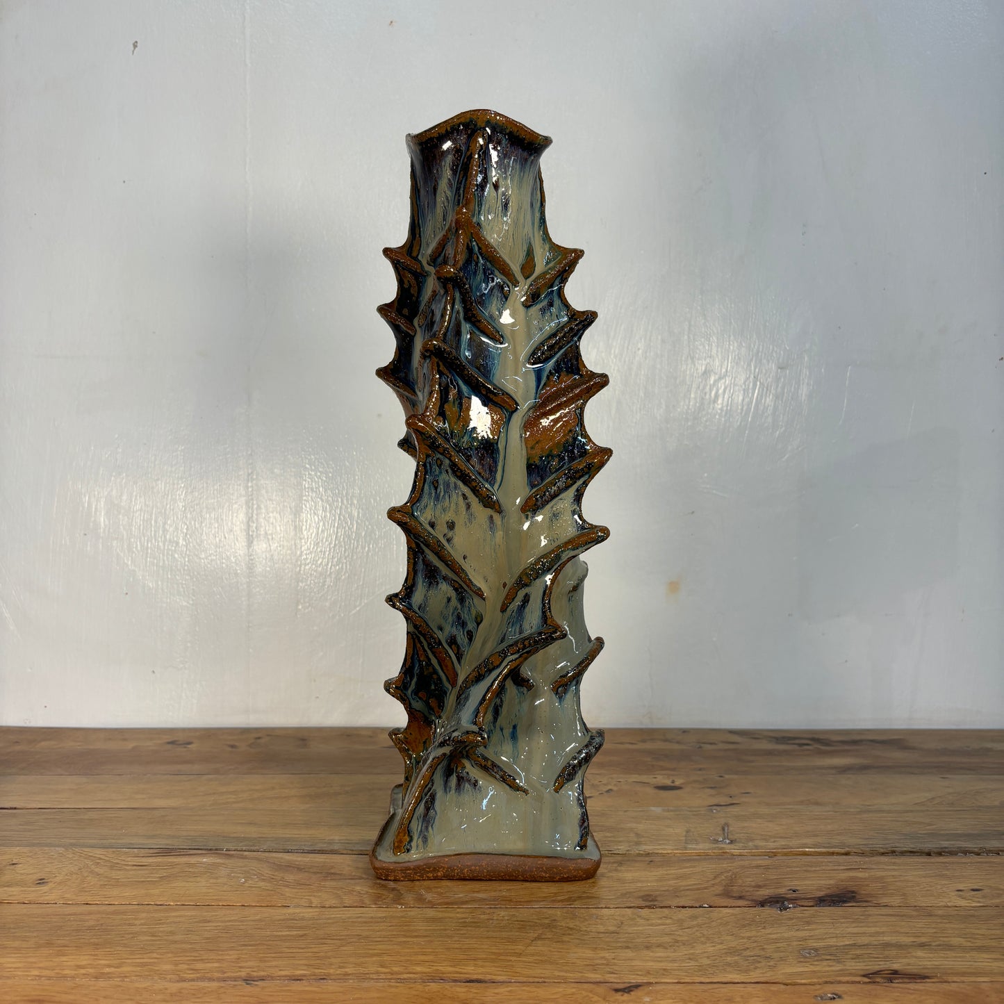 Thorn Vase 1